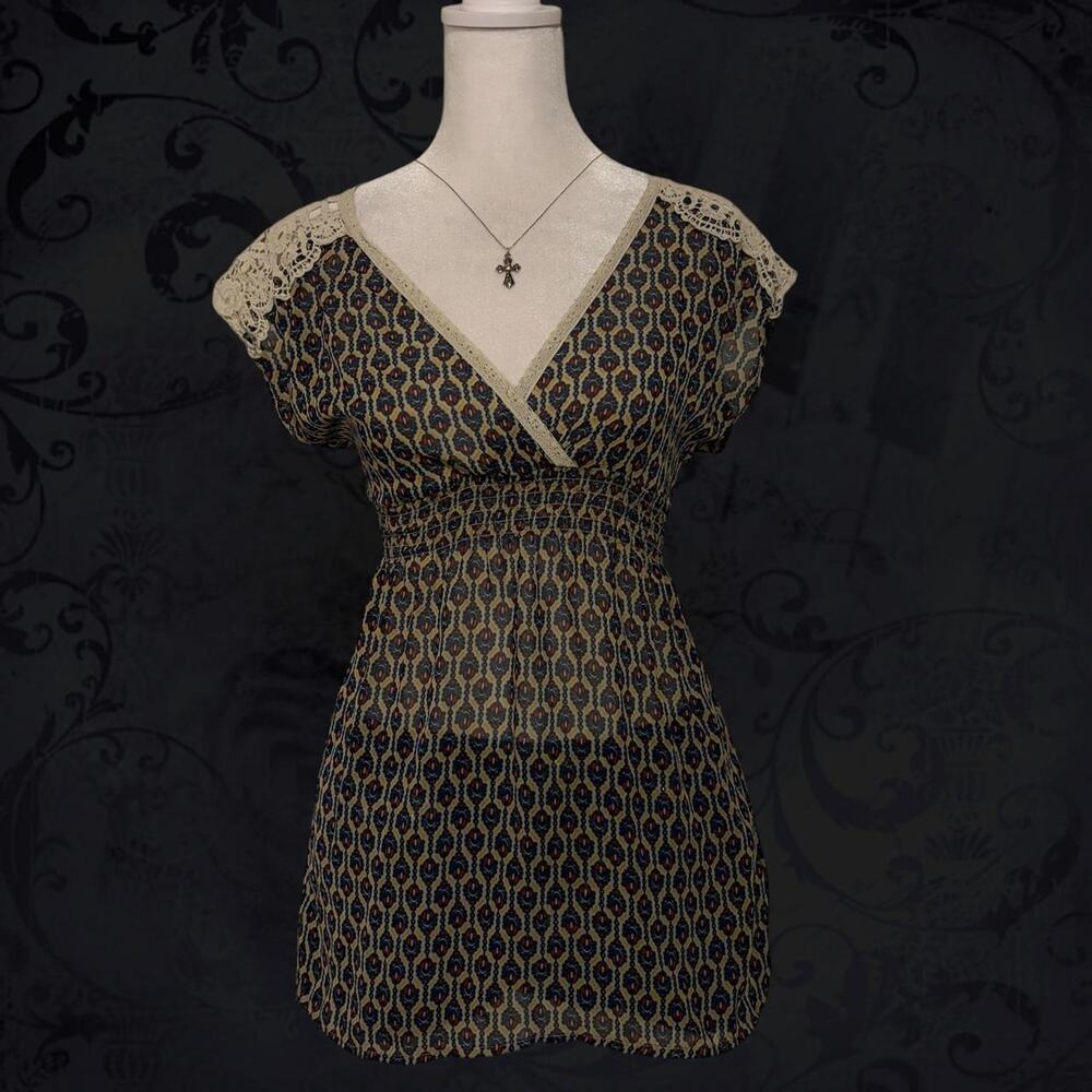 boho fairy paisley print deep v neck ivory lace trim top